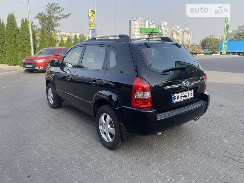Внедорожник / Кроссовер Hyundai Tucson 2006 в Корсуне-Шевченковском