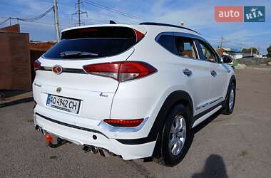 Внедорожник / Кроссовер Hyundai Tucson 2016 в Ужгороде
