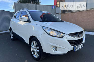 Позашляховик / Кросовер Hyundai Tucson 2012 в Одесі