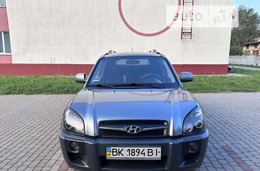 Внедорожник / Кроссовер Hyundai Tucson 2011 в Дубно