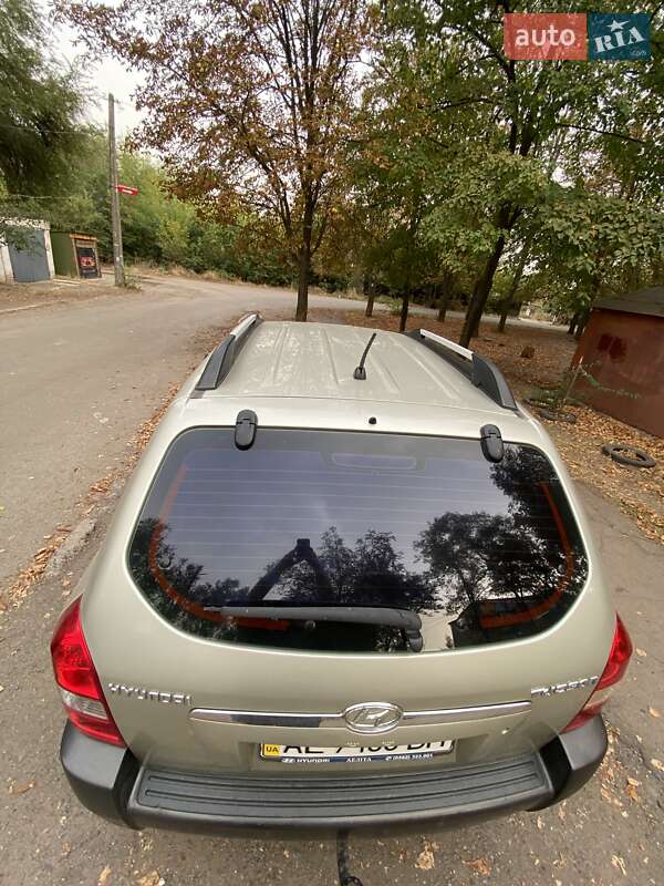 Позашляховик / Кросовер Hyundai Tucson 2007 в Кривому Розі фото 12 Позашляховик / Кросовер Hyundai Tucson 2007 в Кривому Розі