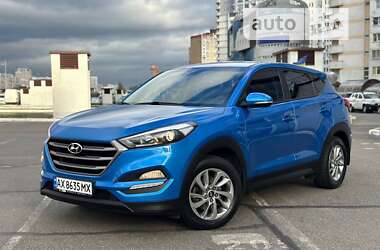 Позашляховик / Кросовер Hyundai Tucson 2016 в Києві