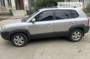 Позашляховик / Кросовер Hyundai Tucson 2005 в Ярмолинцях