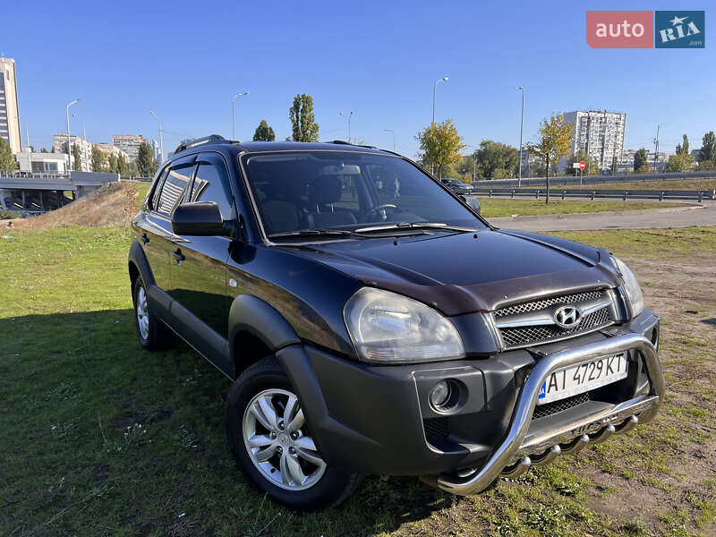 Внедорожник / Кроссовер Hyundai Tucson 2011 в Киеве