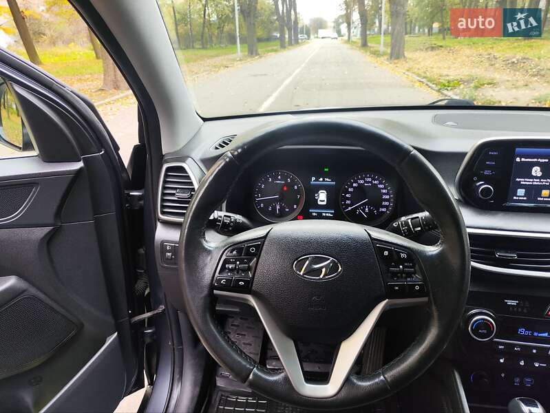 Позашляховик / Кросовер Hyundai Tucson 2018 в Чернівцях