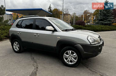 Позашляховик / Кросовер Hyundai Tucson 2007 в Полтаві