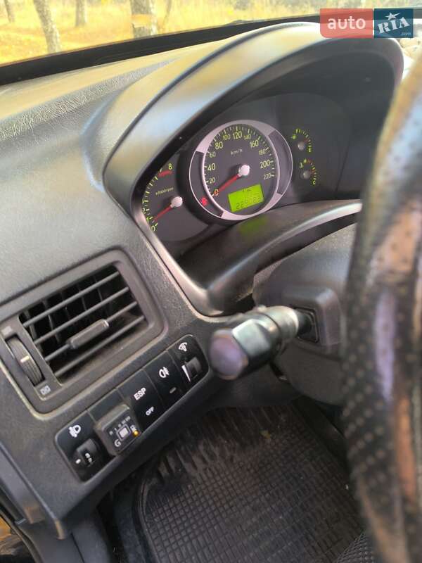 Позашляховик / Кросовер Hyundai Tucson 2007 в Краснограді