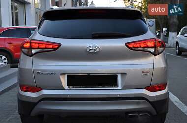 Внедорожник / Кроссовер Hyundai Tucson 2017 в 