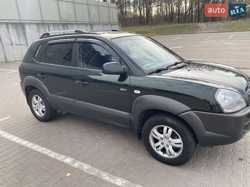 Внедорожник / Кроссовер Hyundai Tucson 2007 в Ирпене