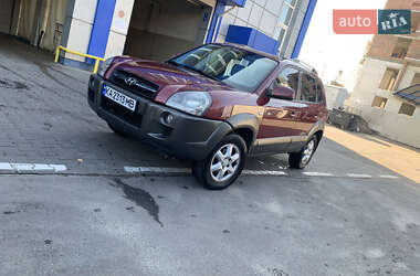 Позашляховик / Кросовер Hyundai Tucson 2005 в Житомирі