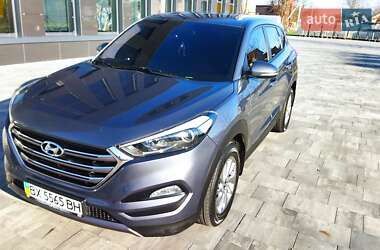 Внедорожник / Кроссовер Hyundai Tucson 2016 в Староконстантинове