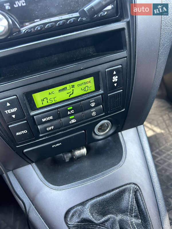 Внедорожник / Кроссовер Hyundai Tucson 2005 в Ровно