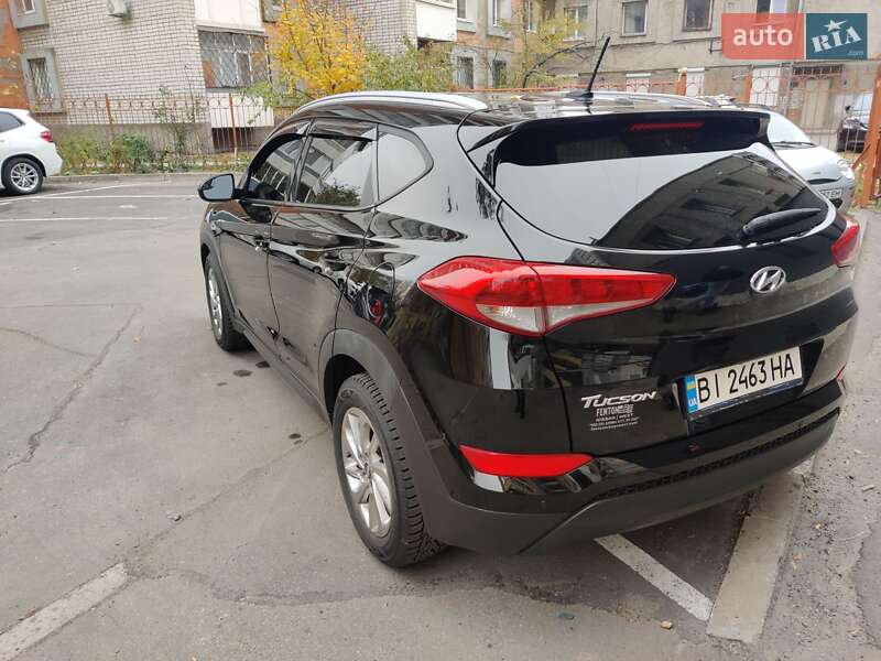 Внедорожник / Кроссовер Hyundai Tucson 2015 в Кременчуге