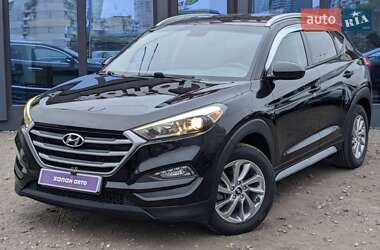 Позашляховик / Кросовер Hyundai Tucson 2017 в Києві