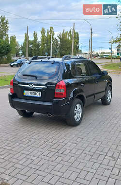 Позашляховик / Кросовер Hyundai Tucson 2009 в Києві