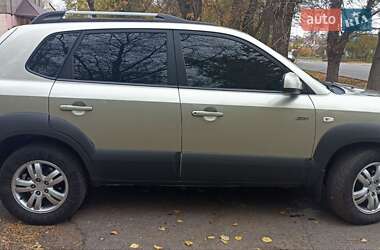 Позашляховик / Кросовер Hyundai Tucson 2008 в Дніпрі