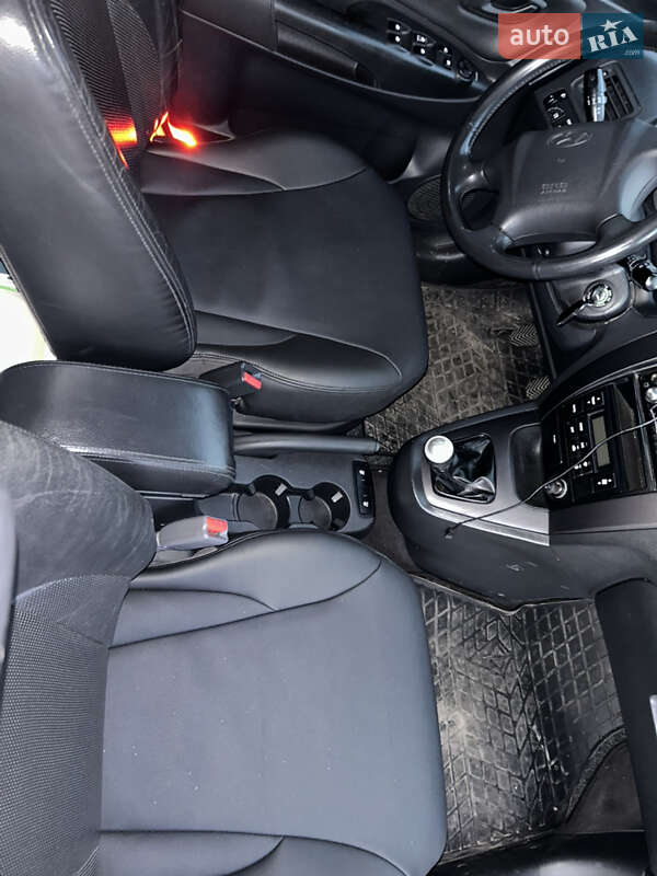 Внедорожник / Кроссовер Hyundai Tucson 2005 в Ровно