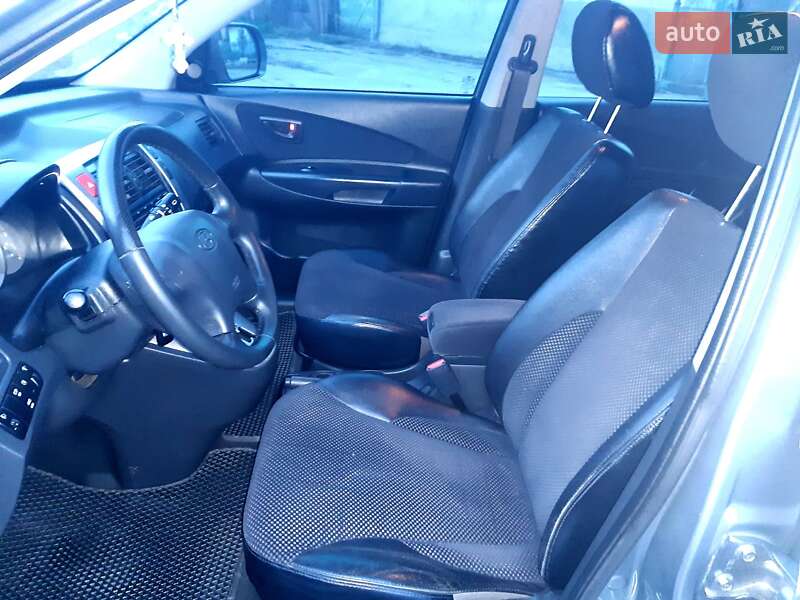 Внедорожник / Кроссовер Hyundai Tucson 2011 в Кельменцах