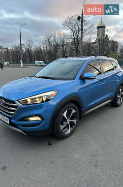 Внедорожник / Кроссовер Hyundai Tucson 2016 в Харькове