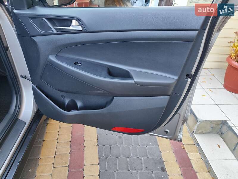 Внедорожник / Кроссовер Hyundai Tucson 2019 в Киеве