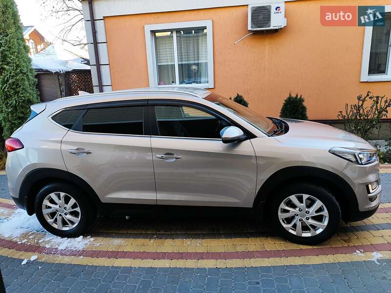 Внедорожник / Кроссовер Hyundai Tucson 2019 в Киеве