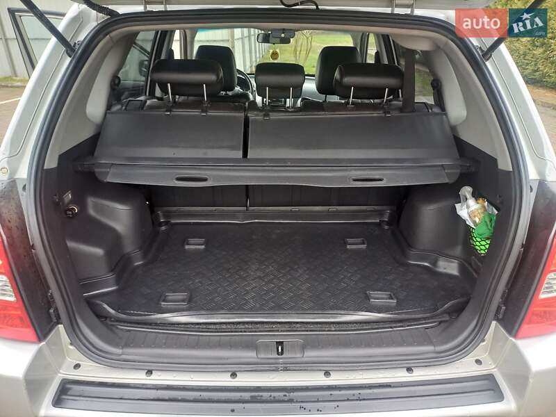 Позашляховик / Кросовер Hyundai Tucson 2006 в Луцьку