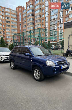 Позашляховик / Кросовер Hyundai Tucson 2006 в Києві