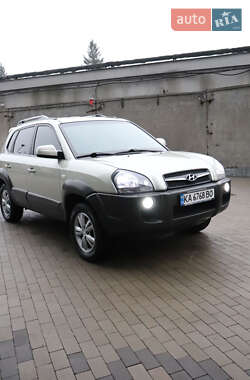 Позашляховик / Кросовер Hyundai Tucson 2008 в Києві