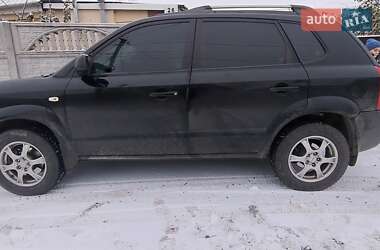 Внедорожник / Кроссовер Hyundai Tucson 2009 в 