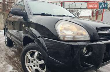 Внедорожник / Кроссовер Hyundai Tucson 2006 в Конотопе