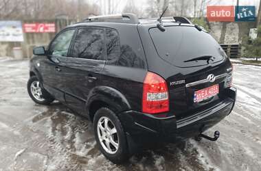 Внедорожник / Кроссовер Hyundai Tucson 2006 в Конотопе