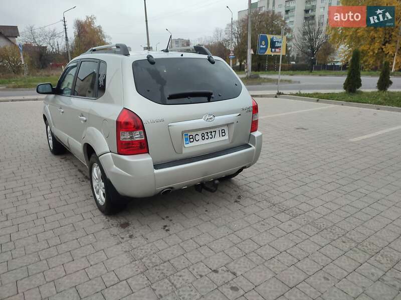 Позашляховик / Кросовер Hyundai Tucson 2007 в Дрогобичі фото 4 Позашляховик / Кросовер Hyundai Tucson 2007 в Дрогобичі