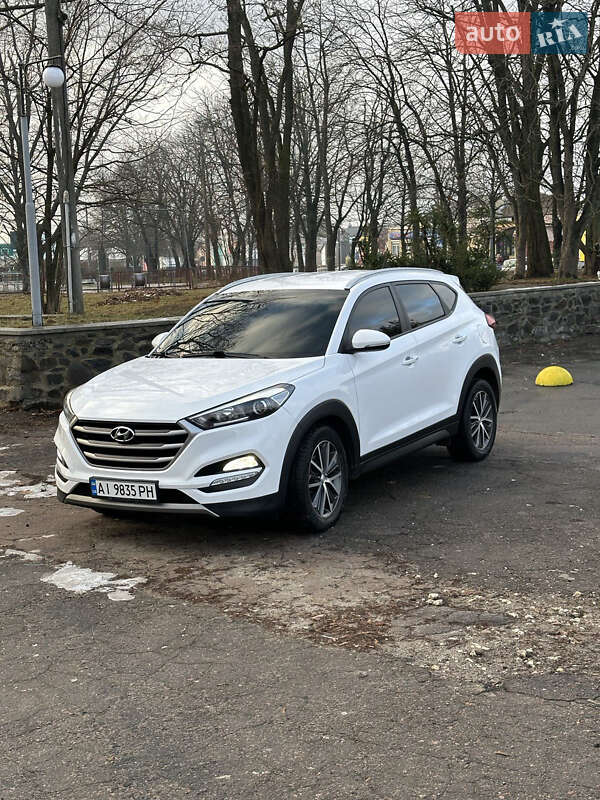 Позашляховик / Кросовер Hyundai Tucson 2016 в Чернігові