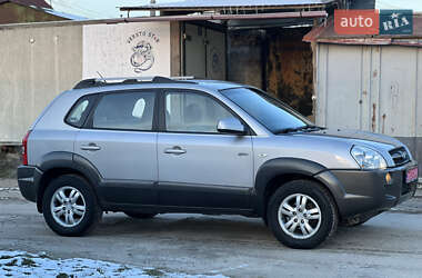 Позашляховик / Кросовер Hyundai Tucson 2005 в Луцьку