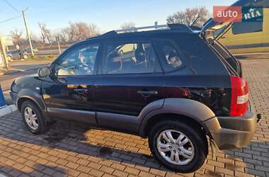 Внедорожник / Кроссовер Hyundai Tucson 2007 в 