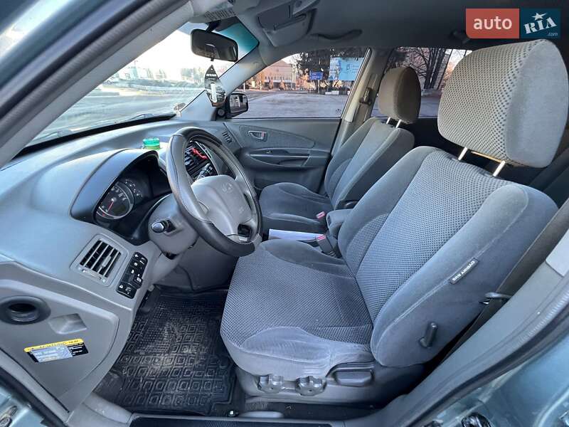 Позашляховик / Кросовер Hyundai Tucson 2005 в Бершаді