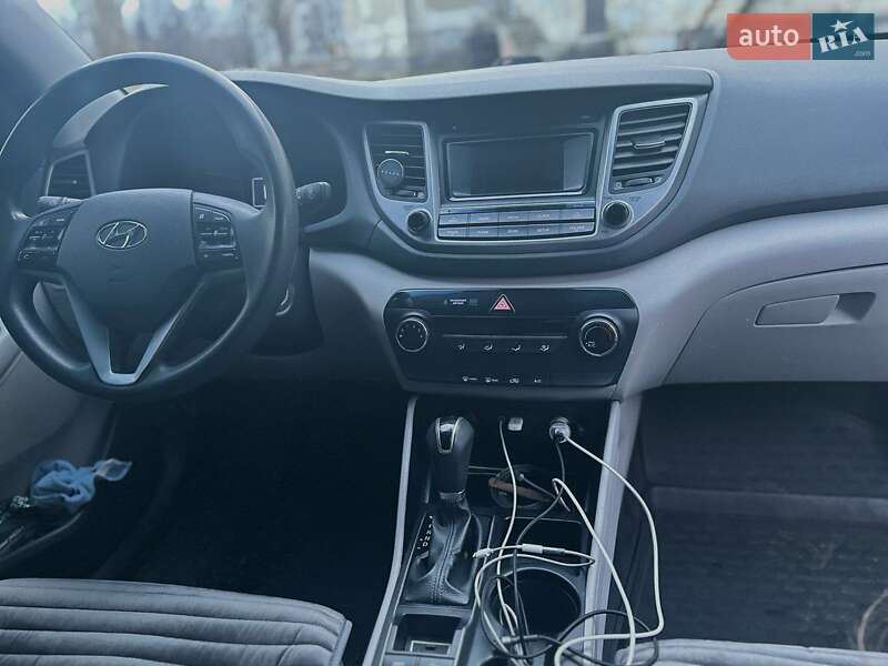 Позашляховик / Кросовер Hyundai Tucson 2017 в Києві