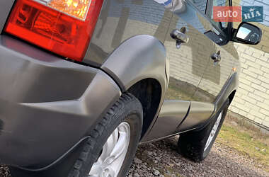 Внедорожник / Кроссовер Hyundai Tucson 2008 в 