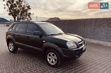 Позашляховик / Кросовер Hyundai Tucson 2009 в Житомирі