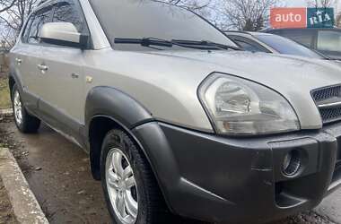 Внедорожник / Кроссовер Hyundai Tucson 2007 в Глухове