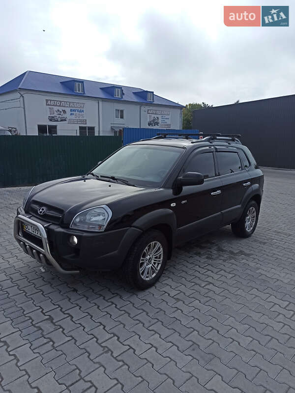 Позашляховик / Кросовер Hyundai Tucson 2007 в Сокалі