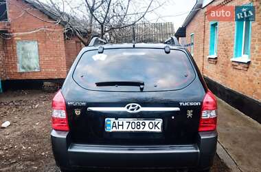 Внедорожник / Кроссовер Hyundai Tucson 2007 в 