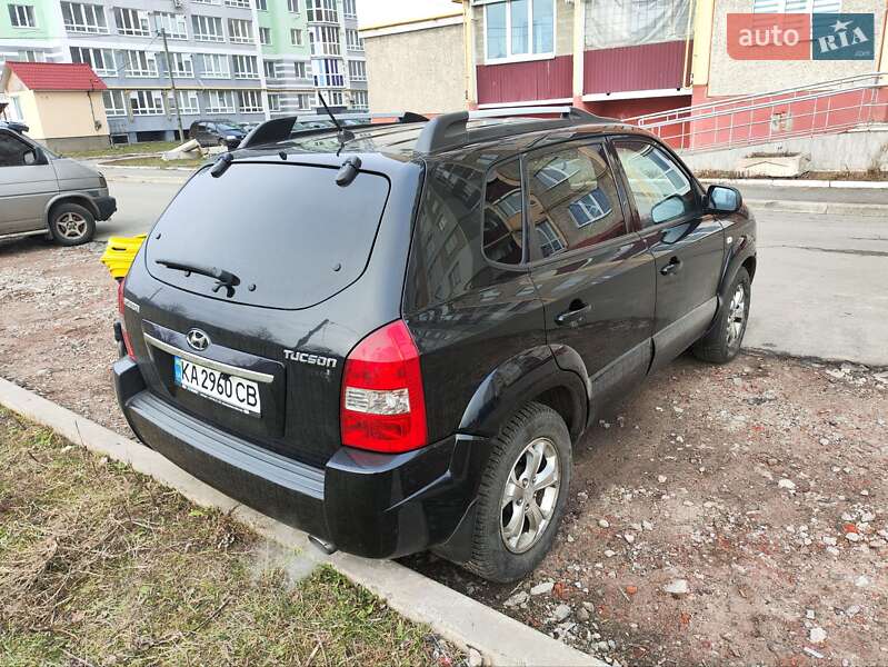 Позашляховик / Кросовер Hyundai Tucson 2008 в Чернігові