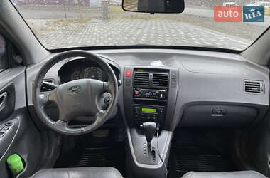 Позашляховик / Кросовер Hyundai Tucson 2005 в 