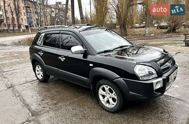 Позашляховик / Кросовер Hyundai Tucson 2008 в Кривому Розі