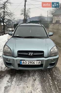 Позашляховик / Кросовер Hyundai Tucson 2006 в Тячеві