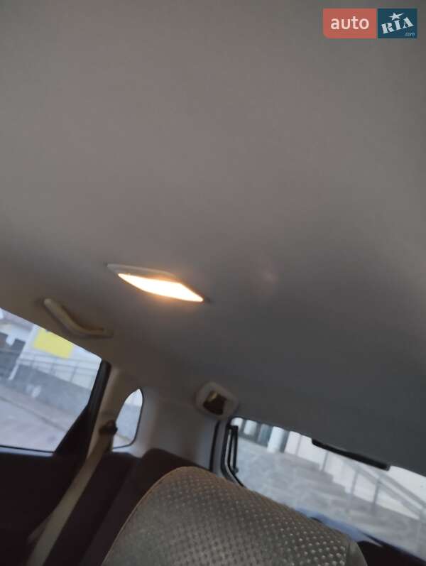 Позашляховик / Кросовер Hyundai Tucson 2008 в Вижниці