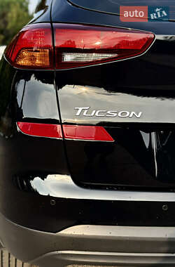 Внедорожник / Кроссовер Hyundai Tucson 2019 в 