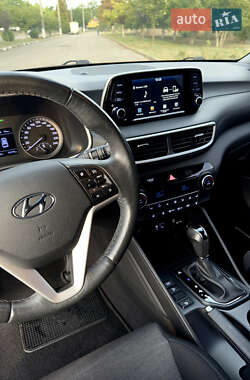 Внедорожник / Кроссовер Hyundai Tucson 2019 в 