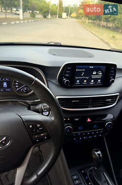 Внедорожник / Кроссовер Hyundai Tucson 2019 в 